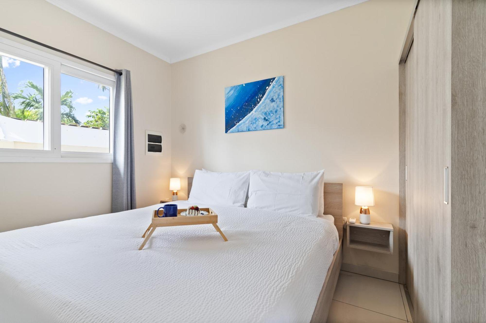Little Sea Apartment Noord Exterior photo